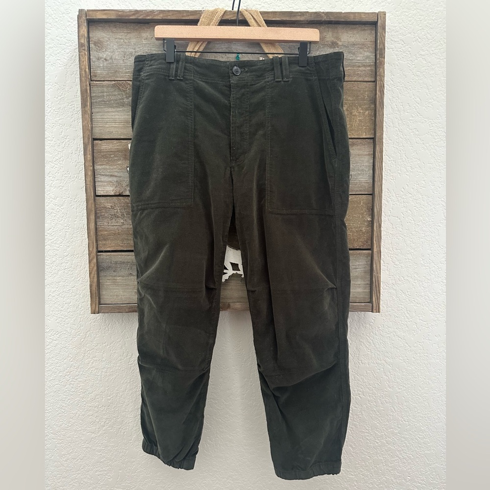 Citizens of‎ Humanity Agni Olive Green Corduroy Jogger Pants size 31